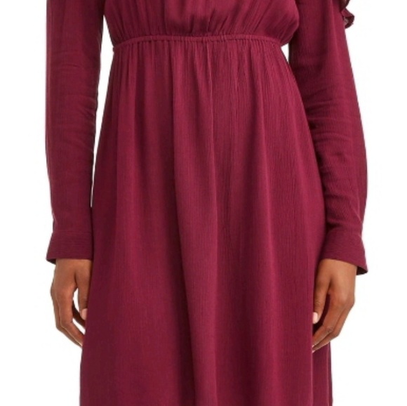 Women's Cold Shoulder
Dress with Embroidery - Picture 3 of 4